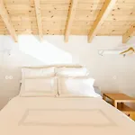 Stunning Home, Near Acropolis - The Thissio Rose