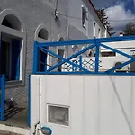 Roula'S Suites
