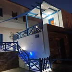 Roula'S Suites