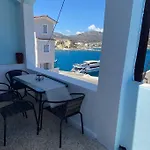 Hapsis Port House