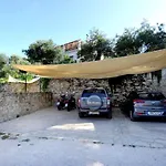 Villa Casa Bianca Orange Apartment