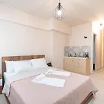 Monastiraki Metro St Studio For 2 Persons