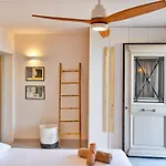 Luxurious & Stylish Villa With A Swimming Pool, Sea And Sunset View.