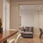 Marousi Fashion N Bright 2Bd Apt