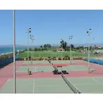 Lovely 3-Bedroom Rental Unit With Alluring Views