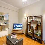 Fully Renovated Flat Close To Uni & Hospitals