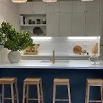 Oak Home Luxury Living