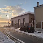 Iraklios- Fabulous Area- ,,,- Sea-View- Studios,,-38M2-Just Call On The Photo Number, For Price, Vacancy Etc- Next To Vallis Hotel -20Meters From Seaside!!!