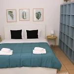 Comfy City Hideaway