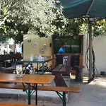 Studios Garden