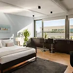 Aria Acropolis Suites, Troulanda