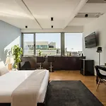 Aria Acropolis Suites, Troulanda