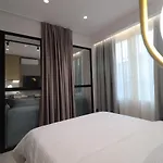 Tailor'S Suites #3