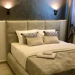 Helen Luxury Happy House