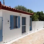 Summer Garden Studio - Village Location