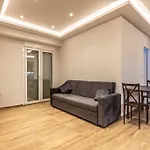 Siras Place