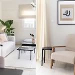 Superior 3Br Apartment In Chalandri By Upstreet
