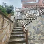 Luna Bay