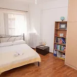 Viola'S Apartment In The Heart Of The City