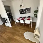 Vasilis Luxury Apartment