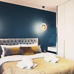 Ecostay - Infinity Business Class 2Bdr Apartment By The Sea In Alimos