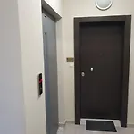 Stergiou Room 2