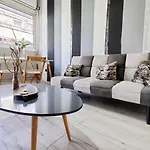 Wsd Hebe New Lux 3Bd Apt Near Railway Station