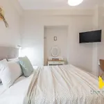 Acropolis Haven: Your Charming Retreat In Koukaki!