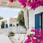 Arcana Santorini Villas, An Authentic Cycladic Experience