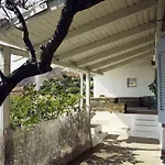 Seaview Agios Petros D'Antonio & Mairi Houses