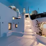 Aleanna Traditional Villa Fira