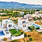 Villa Xenos Tria