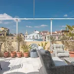 Acropolis View Oasis@City Center