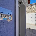 Tzofa'S Apartment