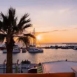Margaret Luxury Suites
