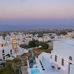 Aleanna Traditional Villa Fira