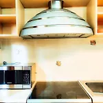 Spacious 2Bedroom Apartment Near Athens And Sea