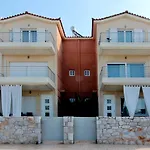 Marathon Beachside Homes Next To Schinias Beach