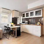 Modern Two Level Apartment In The Heart Of Athens