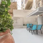 The Courtyard Oasis