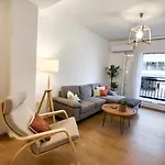 Comfy 2 Bdr Apt In Petralona - Next To Metro