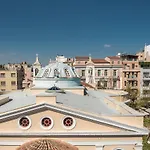 Acropolis View Oasis@City Center