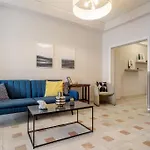 Modern And Spacious 2B Apartment