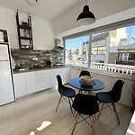 Zeus Bright & New Apartment - 25' Walk To The Acropolis