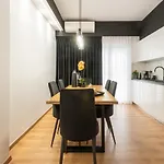 Acropolis Exclusive Apartment