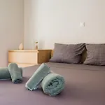 Lovely New Βuild Flat Near Metro - Free Parking