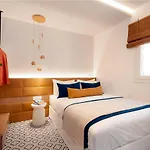 Margaret Luxury Suites