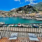 Nikolakis, Seafront - Harbor View