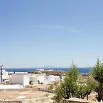 Traditional Arch House Paros