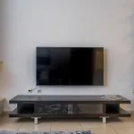 Bright & Elegant 2Bd Apt W/ View